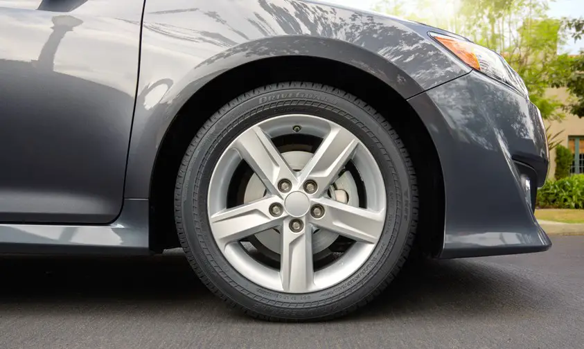 Are Wider Tires Better? pros and cons of wider tires