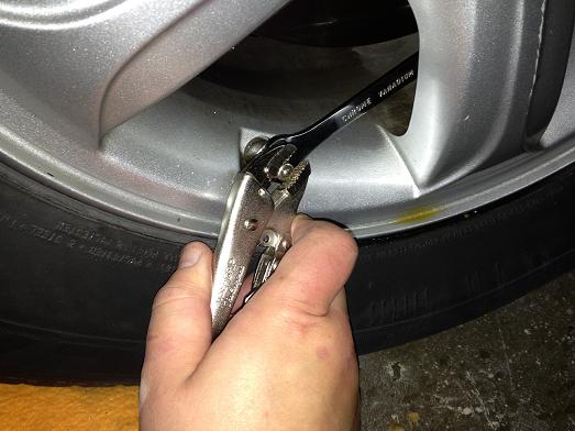Metal Tire Valve Cap Stuck