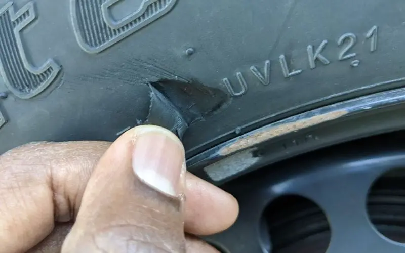 Tire Sidewall Damage: 6 Best Useful Tips For You